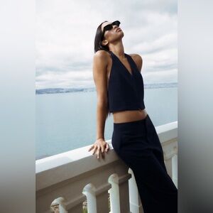 NWT backless halter vest